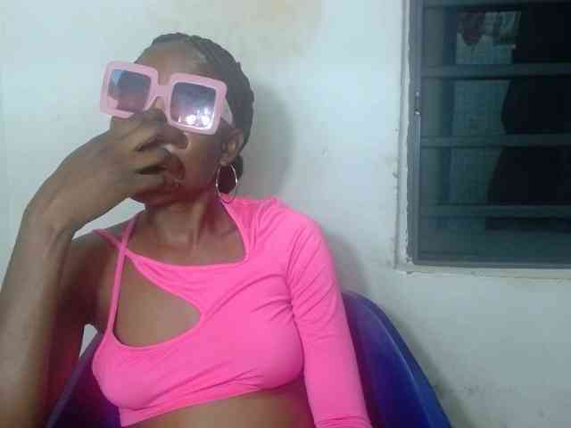 Cherryxxpussy webcam