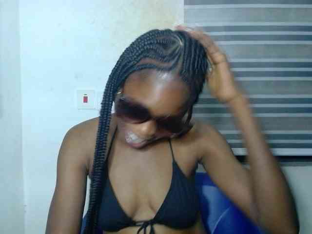 Cherryxxpussy webcam