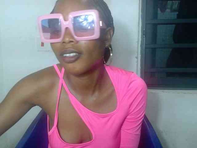 Cherryxxpussy webcam