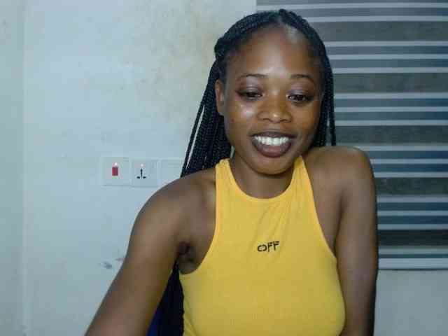 Model: Cherryxxpussy