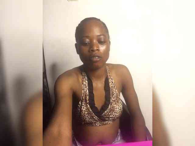 Cherryxxpussy webcam