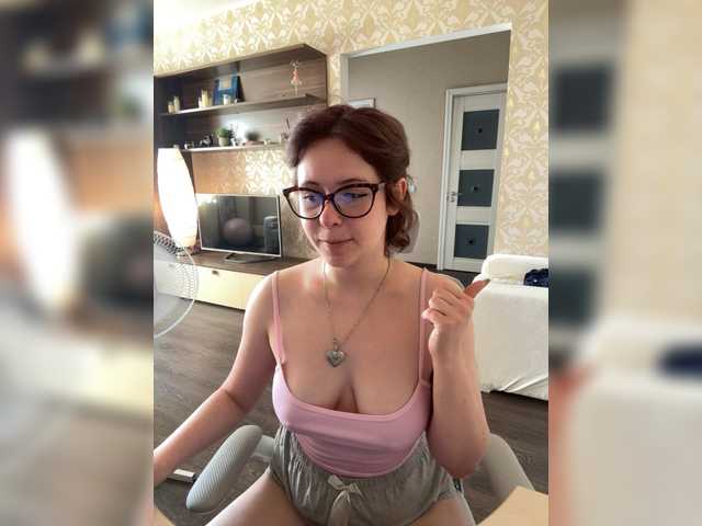 стрип с Lily-Noris