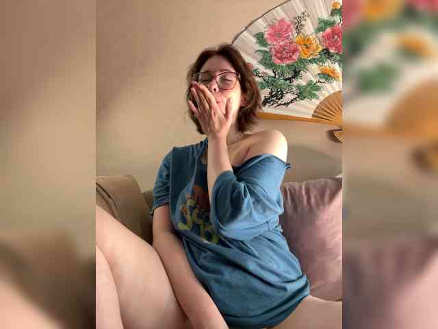 Lily-Noris Sex Cam Show