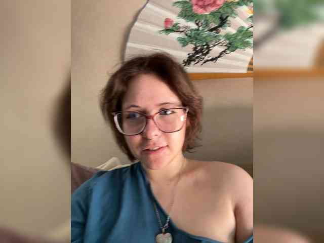 Lily-Noris Sex Cam Show