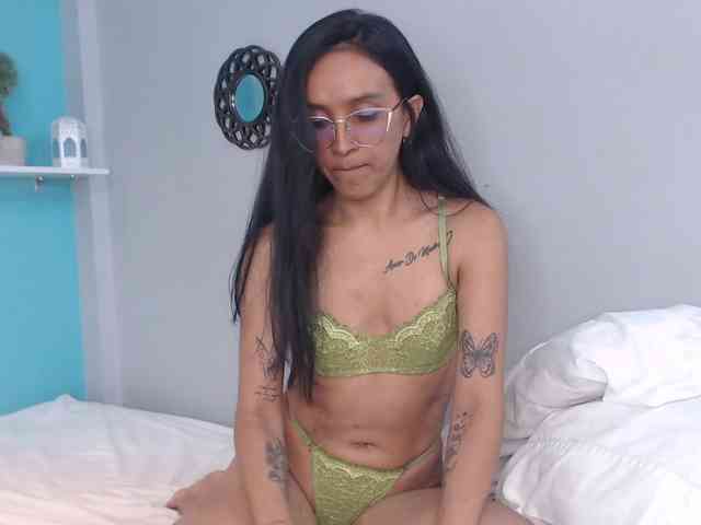 CamillaEvanss6 webcam