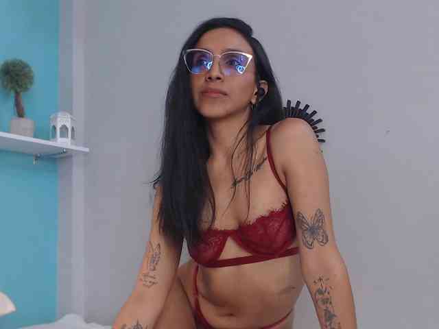 CamillaEvanss6 webcam