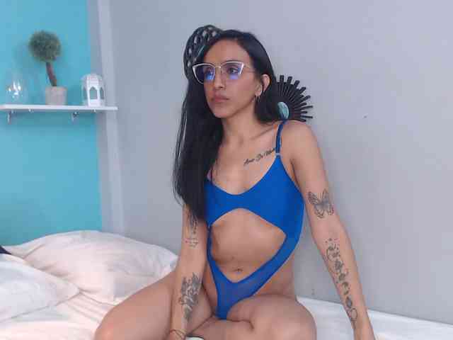 CamillaEvanss6 webcam