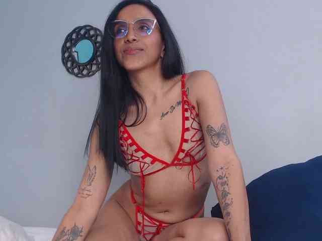 CamillaEvanss6 webcam