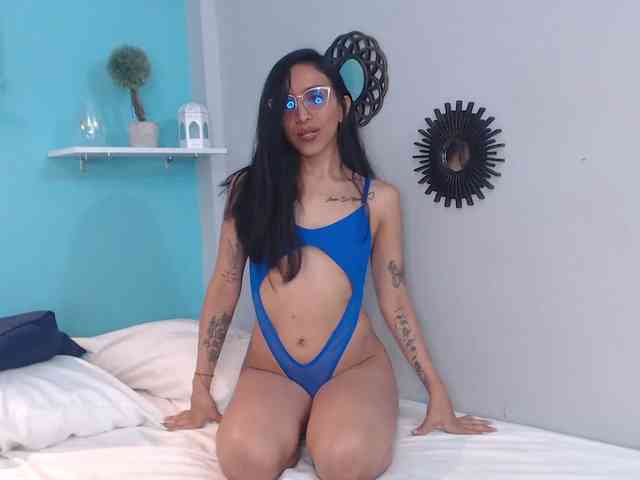 CamillaEvanss6 webcam