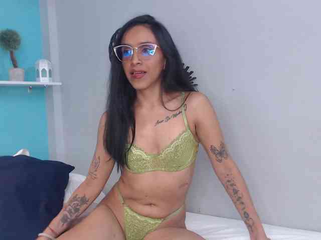 CamillaEvanss6 webcam