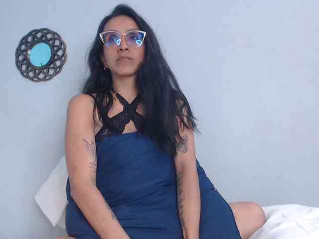 CamillaEvanss6 webcam