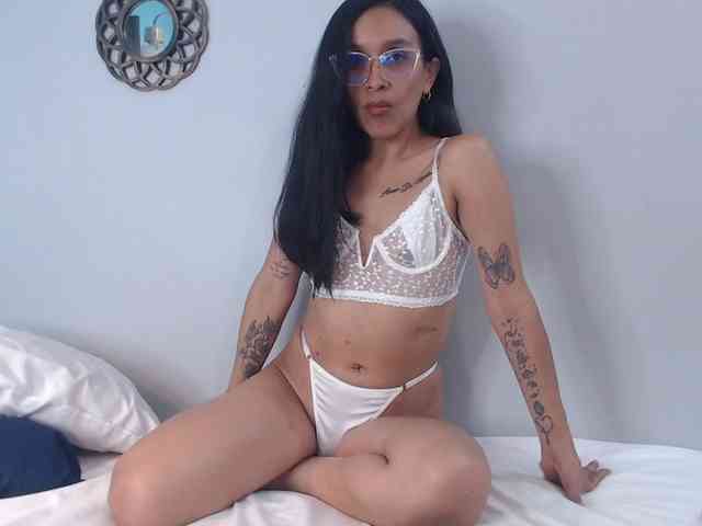 CamillaEvanss6 webcam