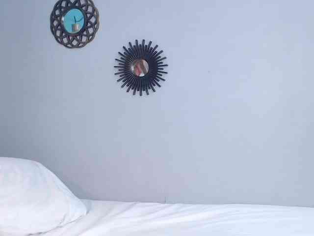 CamillaEvanss6 webcam