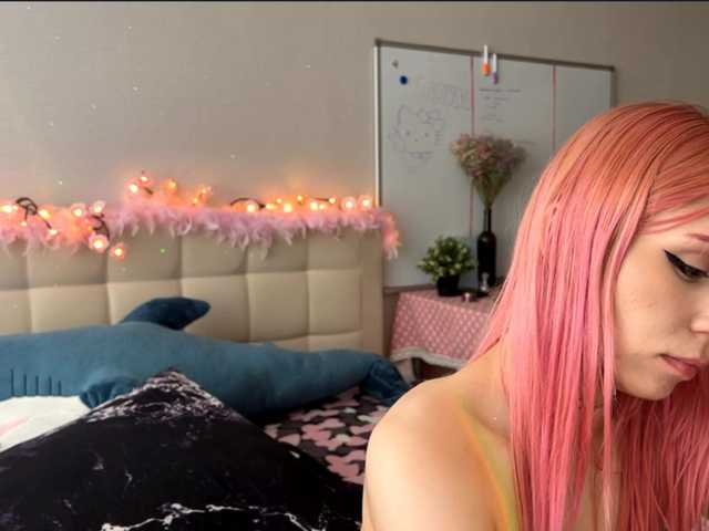 sexycute18 live cam on BongaCams