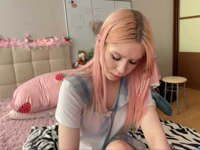 sexycute18 live cam on BongaCams