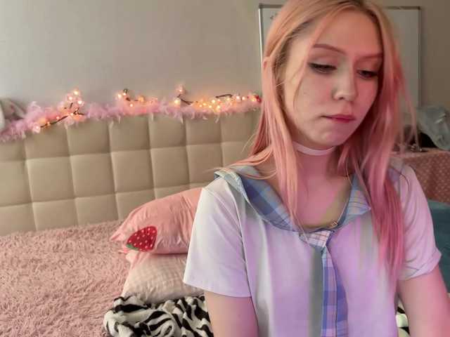 sexycute18 live cam on BongaCams