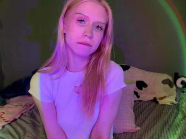 sexycute18 live cam on BongaCams