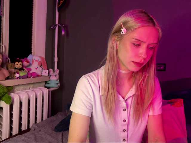 sexycute18 live cam