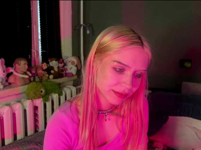 sexycute18 live cam on BongaCams