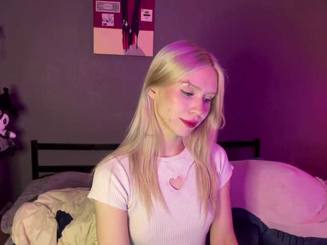 sexycute18 live cam preview
