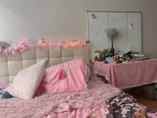 sexycute18 online