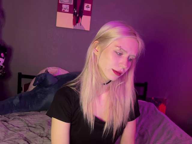 sexycute18 live cam preview
