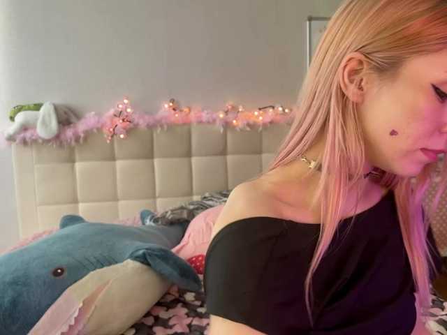sexycute18 live cam on BongaCams