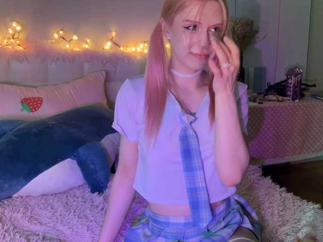 sexycute18 live cam on BongaCams