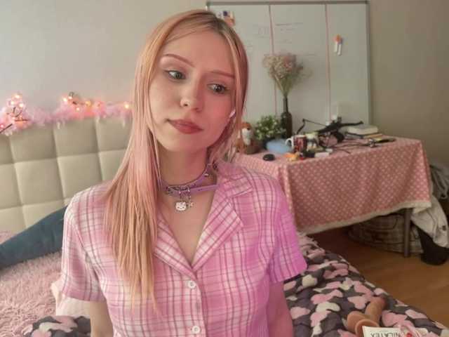 sexycute18 live sex show