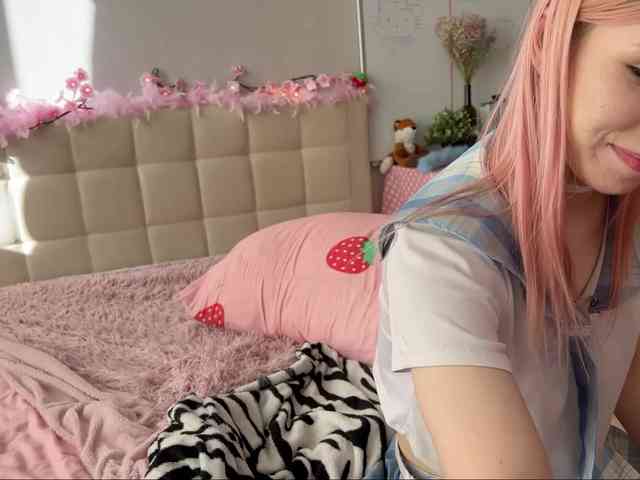 sexycute18 webcam