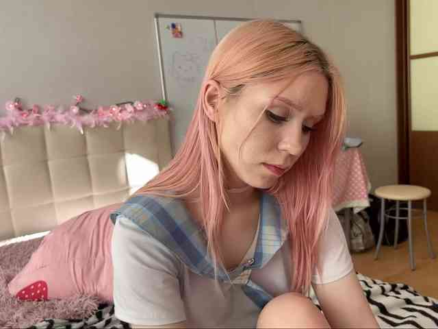 sexycute18 webcam