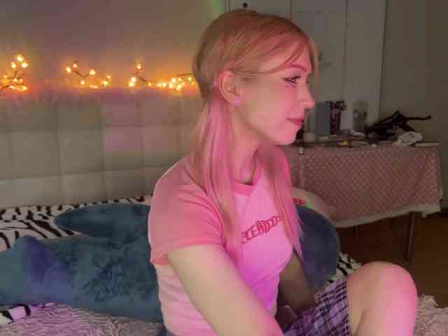 sexycute18 Sex Cam Show