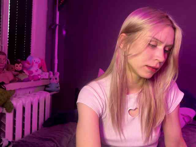 sexycute18 sexycute18