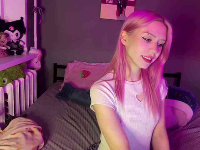 sexycute18 webcam