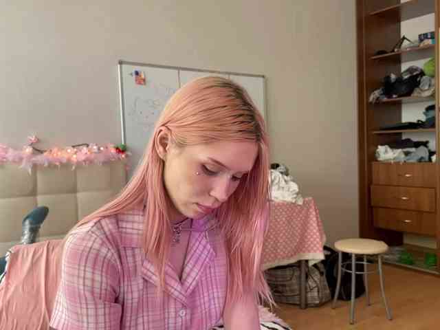 sexycute18 sexycute18