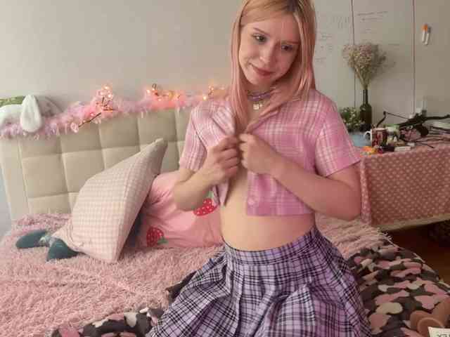 sexycute18 webcam