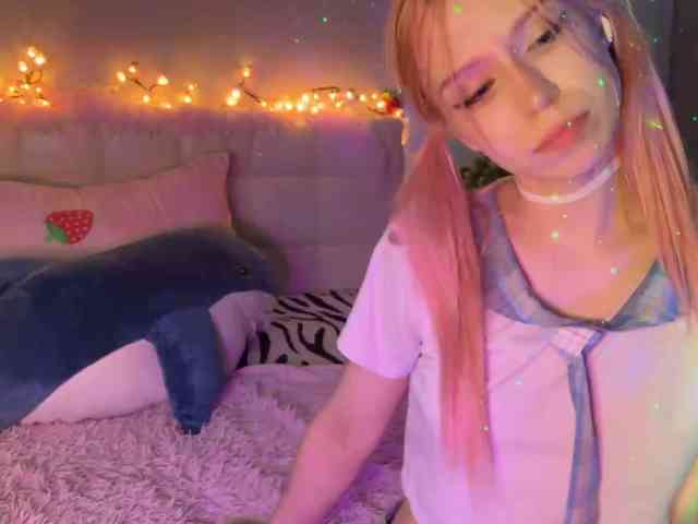 sexycute18 webcam