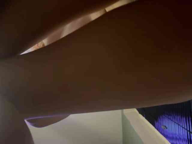 sexycute18 webcam