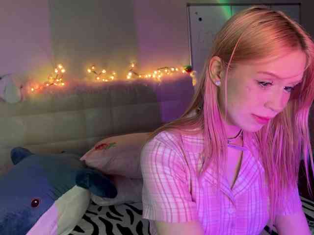 sexycute18 Sex Cam Show