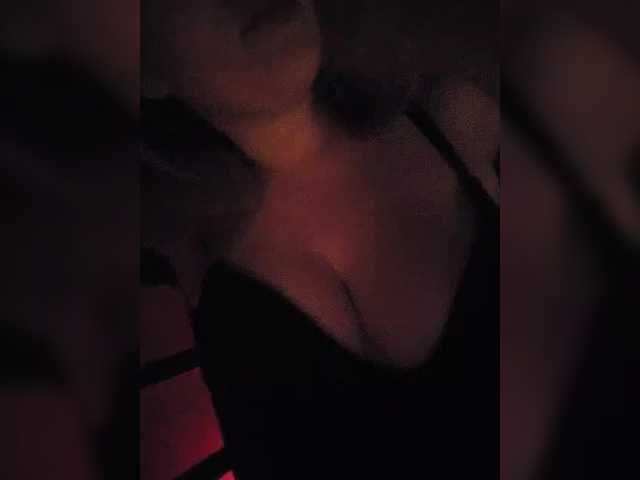 Lesia-1 live cam on BongaCams