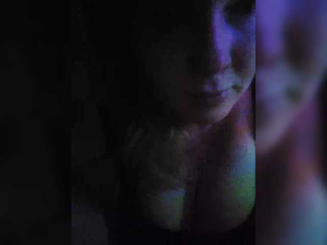 Lesia-1 live cam on BongaCams