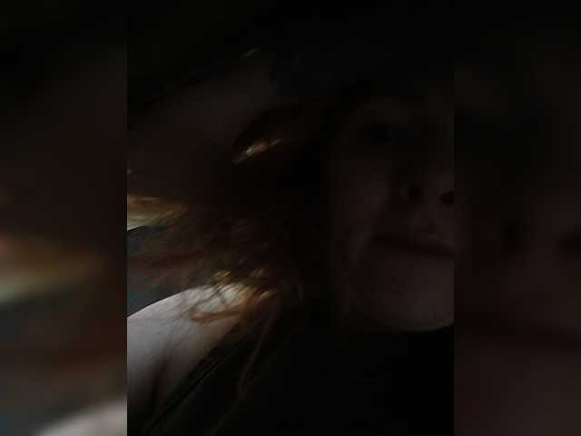 Lesia-1 live cam on BongaCams