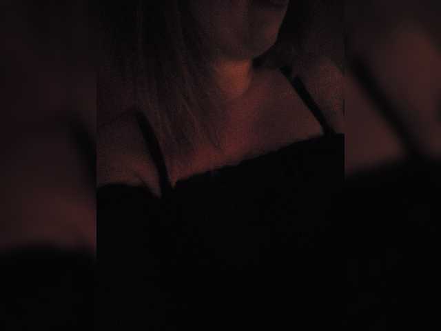 Lesia-1 live cam on BongaCams