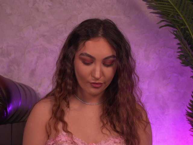ValentinaMonroe live cam on BongaCams