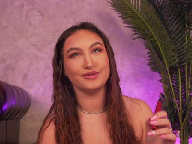 ValentinaMonroe live cam on BongaCams