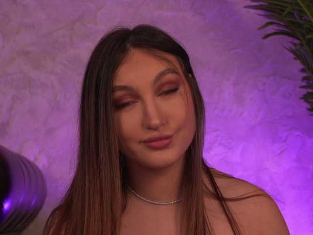 ValentinaMonroe live cam on BongaCams