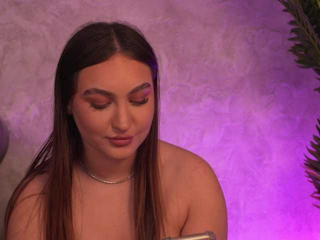 ValentinaMonroe live cam on BongaCams