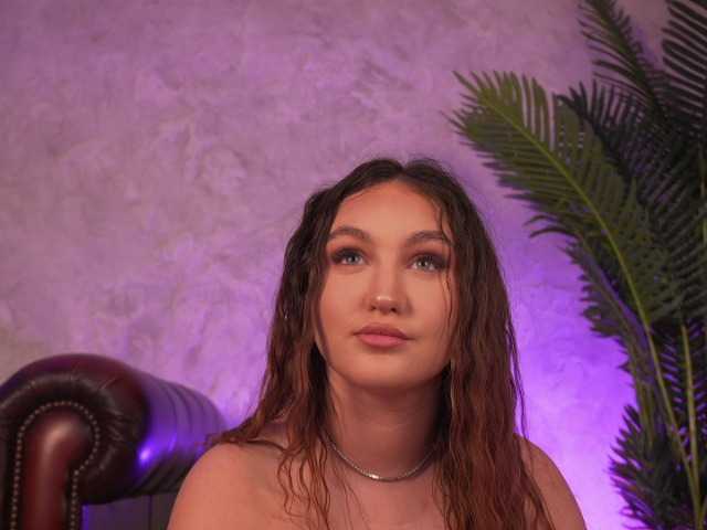 ValentinaMonroe live cam on BongaCams