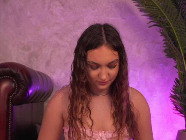 ValentinaMonroe live cam on BongaCams
