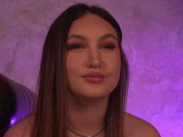ValentinaMonroe live cam on BongaCams